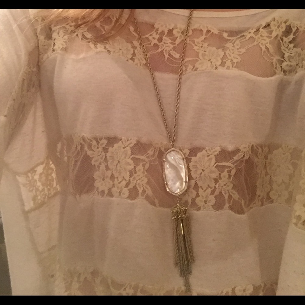 Kendra Scott Rayne necklace in Ivory Pearl