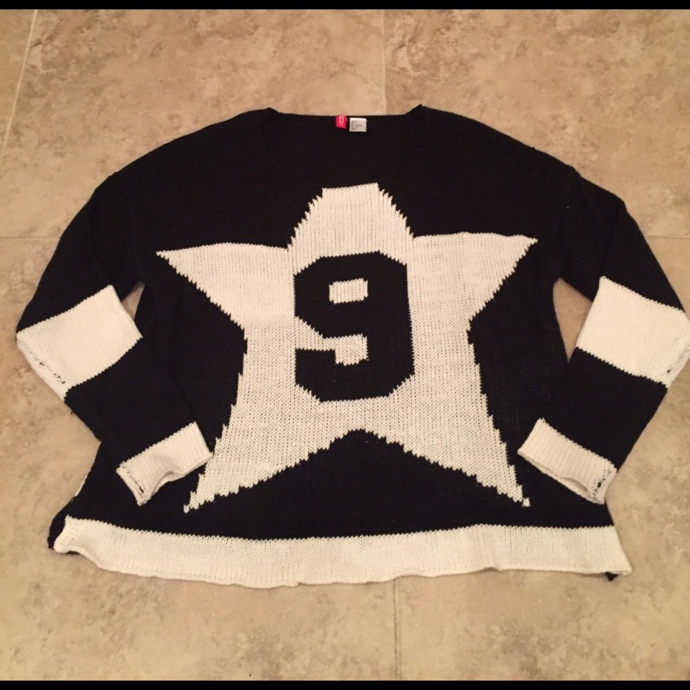 H&M sweater