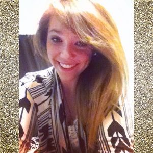 Meet your Posher, Rebecca