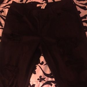 Black Ripped Boyfriend Jeans♠️