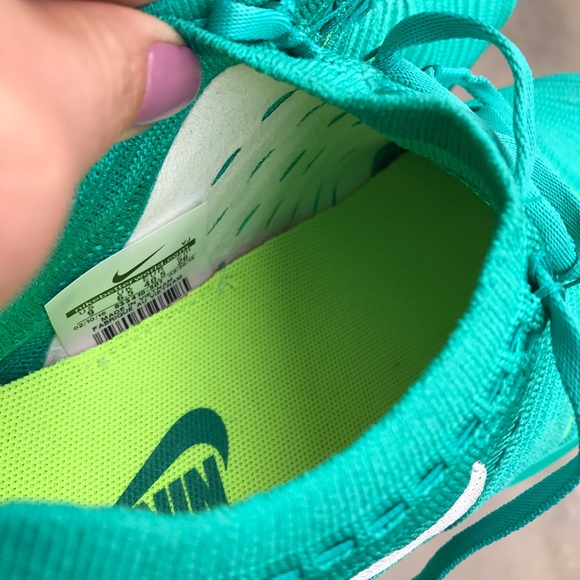 NEW | LAST PAIR⚡️ NIKE FLY KNIT WOMENS 9 - Picture 4 of 6