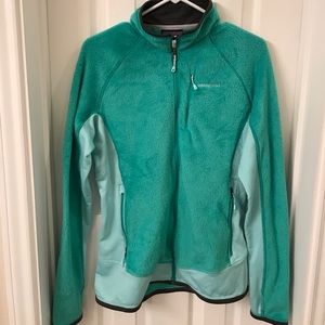 Patagonia fleece zip up jacket.