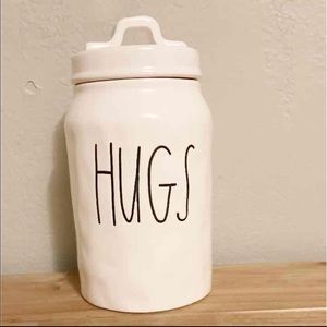 Rae Dunn hugs - Reserved