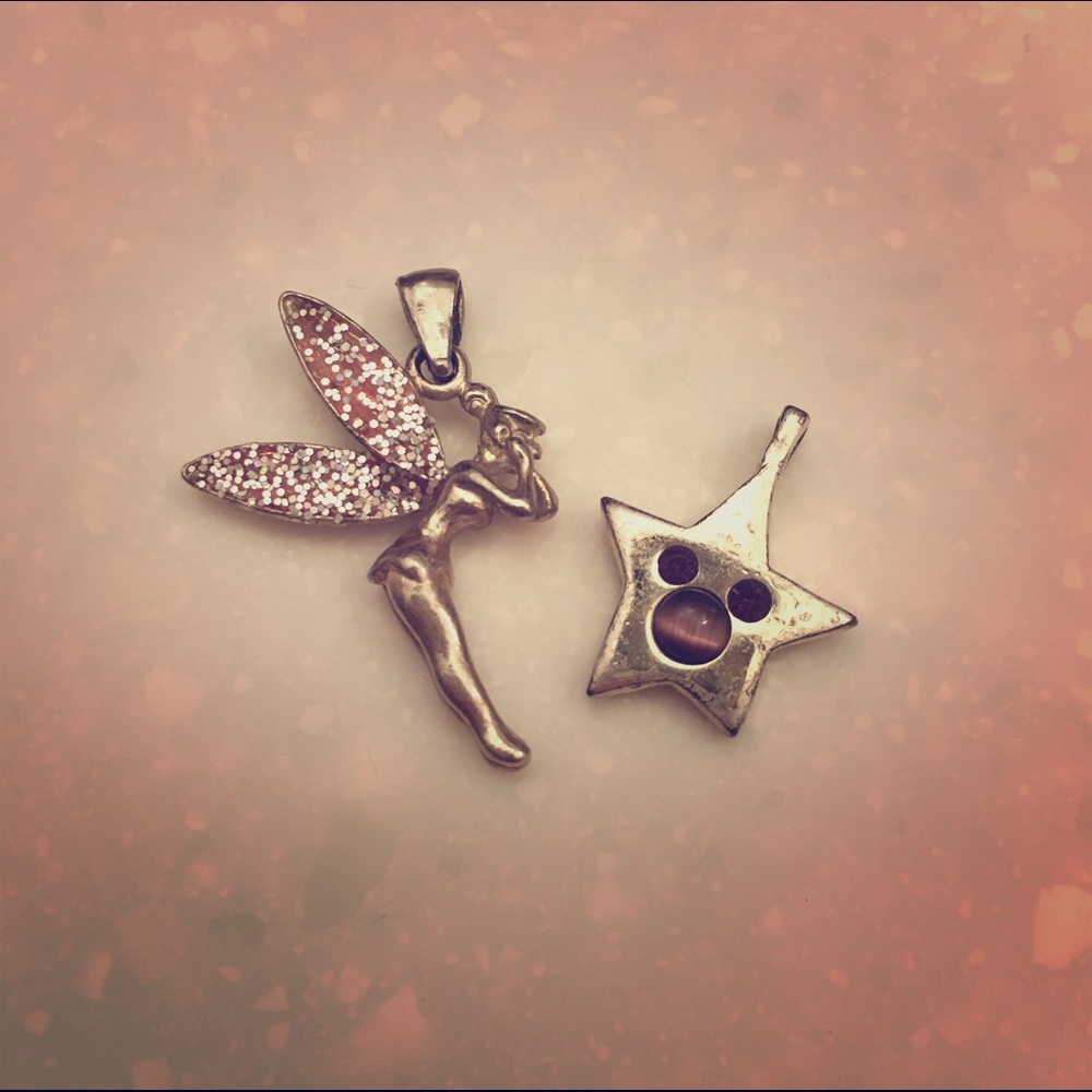 ❌SOLD❌Disney pendants!