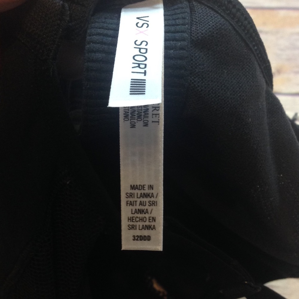 Victoria Secret VSX Black Sports Bra 32DDD - Picture 5 of 5