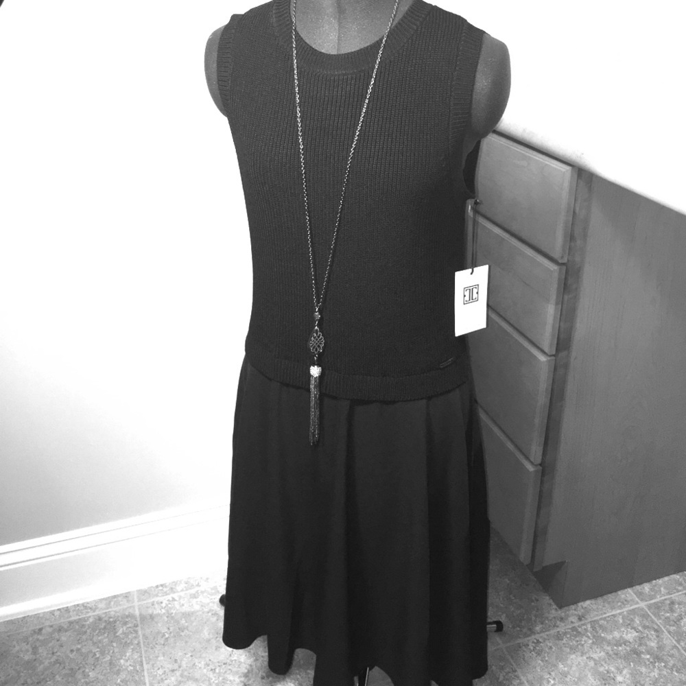 Ivanka Trump Black Dress- 5⭐️ rating!