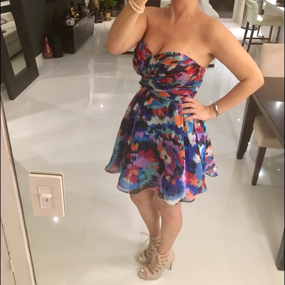 Strapless multicolored dress Size M
