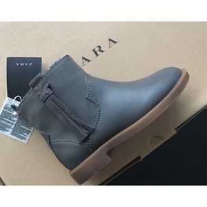 🆕Zara Girl Booties