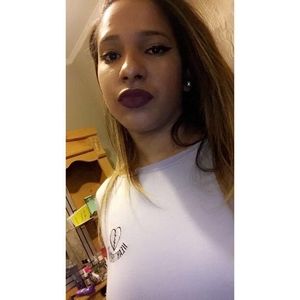 Meet your Posher, Lydia