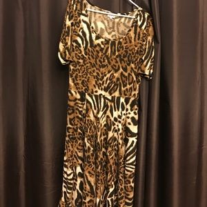 Lularoe leopard cheetah Nicole dress used