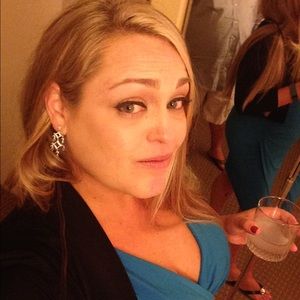 Meet your Posher, Ann