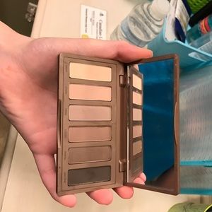 Naked 2 Basics Palette