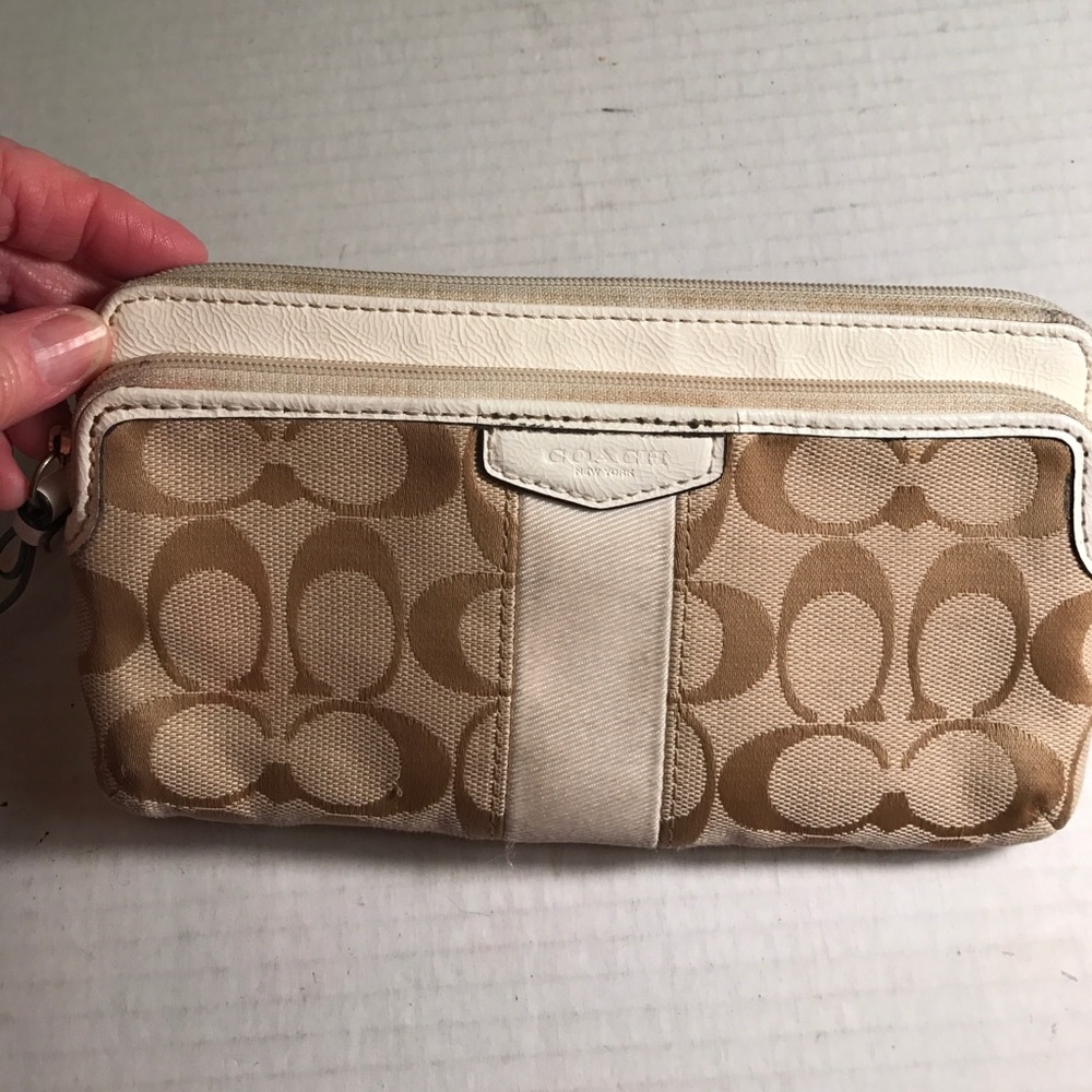 Coach wallet