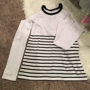 Lorna Jane Tops - Lorna Jane cold shoulder shirt Lorna Jane Tops - Lorna Jane cold shoulder shirt