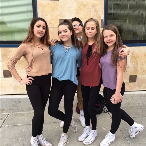 Meet your Posher, Lilly - Picture 1 of 1