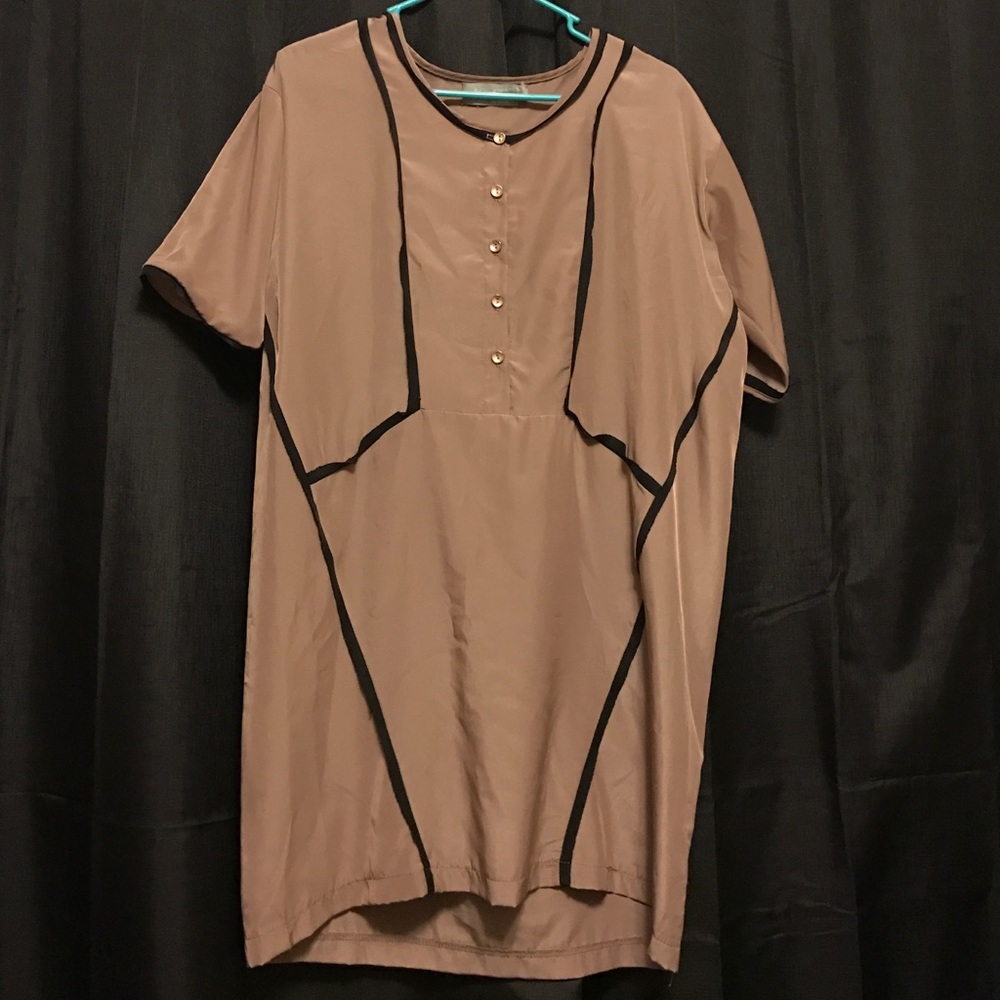 Brown short little dress