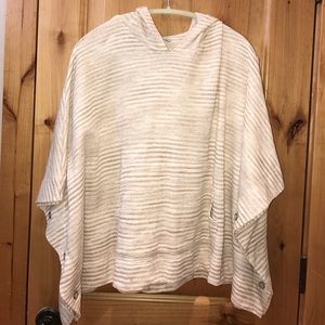 Chloe K poncho