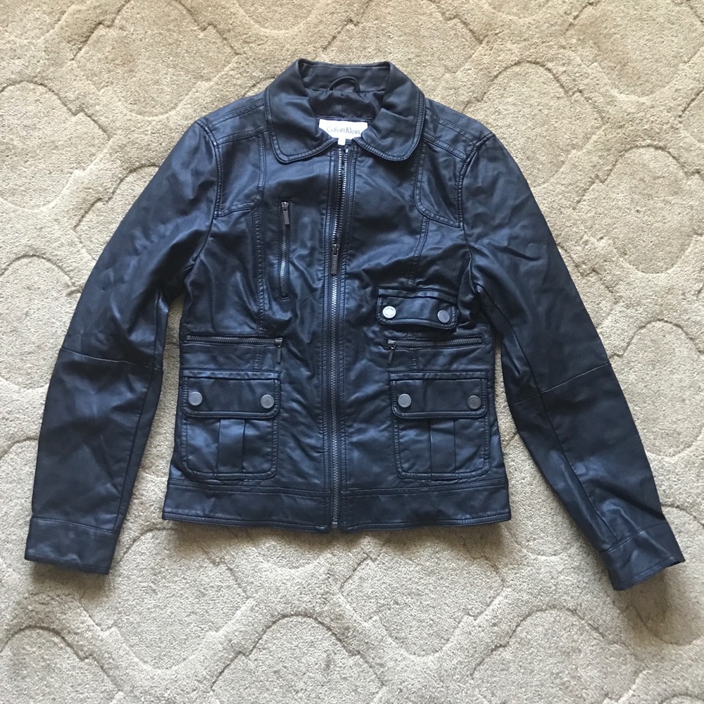 Calvin Klein- sold Ⓜ️mercari ℹ️