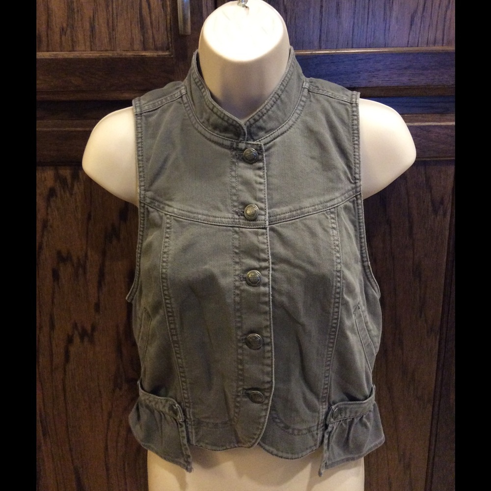 NWT Juicy Couture Vest w/Ruffle, Grey, Size P