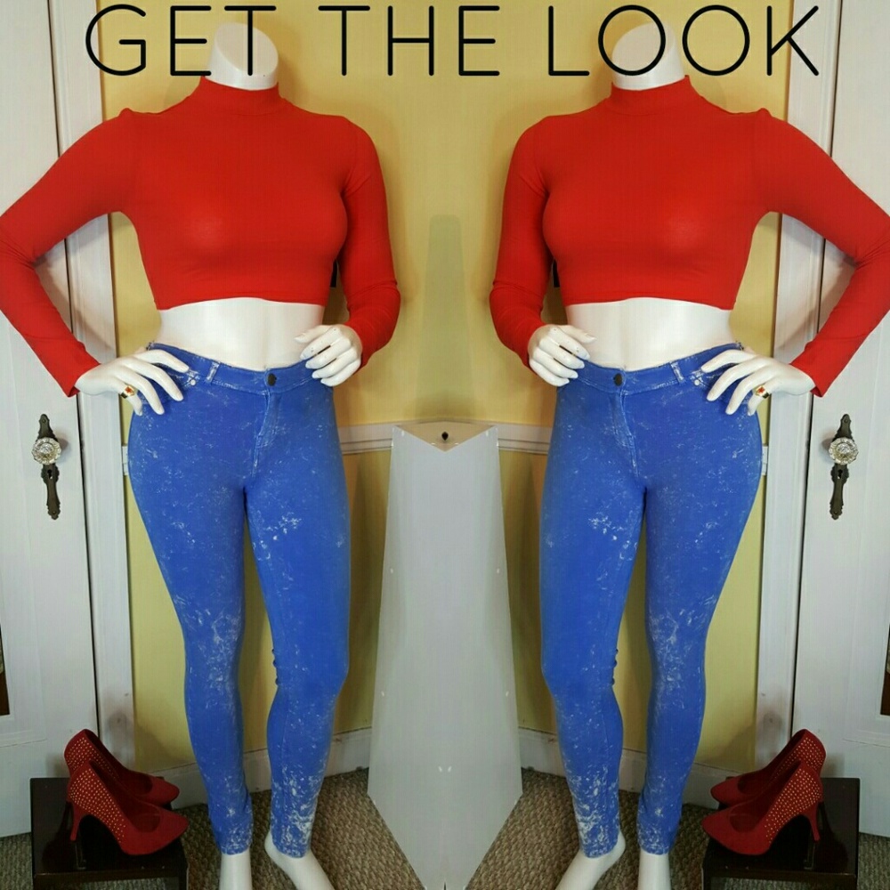 Crop top and super soft skinny jeans.