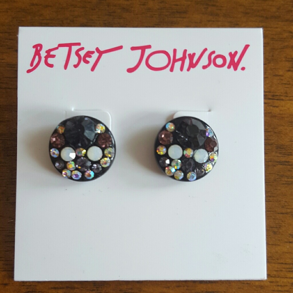 🎉🎉 Betsey Johnson Earrings 💥