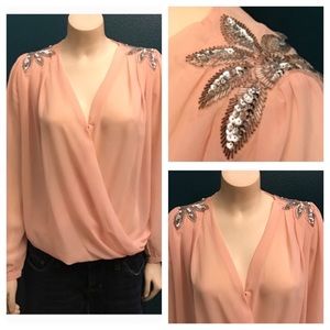 💥New low price! Sequin shoulders sheer blouse