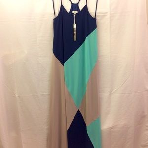  NWT Flowy Maxi dress 