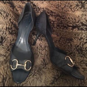 GUCCI SIGNATURE LOGO NAVY PEEPTOE LEATHER D'ORSAY