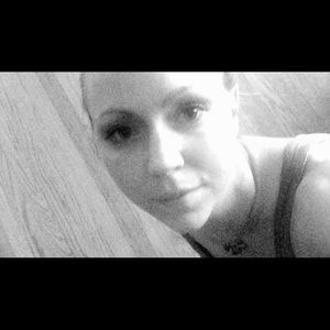 Meet your Posher, Tina