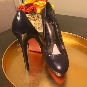 Paris Hilton purple stiletto heels