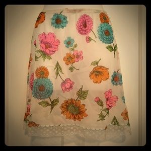 Vintage 70s ? Saks Fifth Ave Floral Skirt Slip