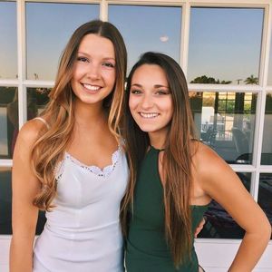 Meet your Posher, Sarina