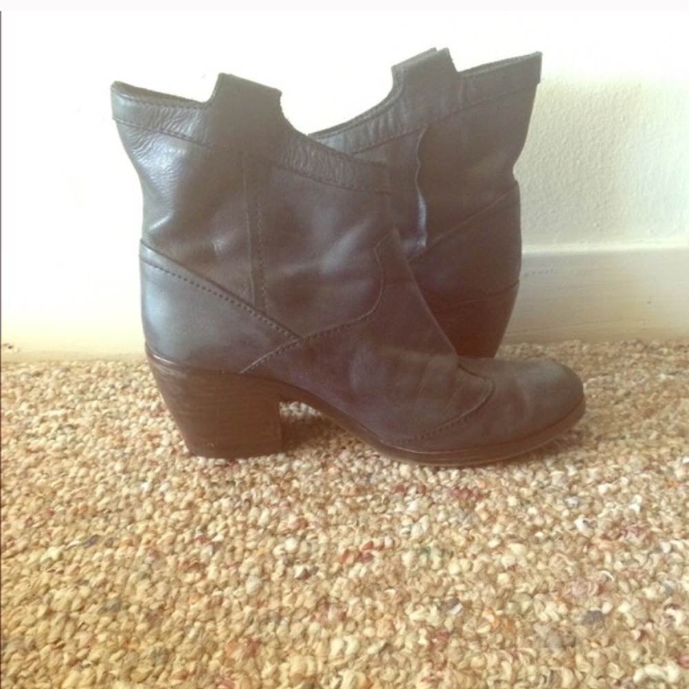Calvin Klein irene denim ankle bootsISO