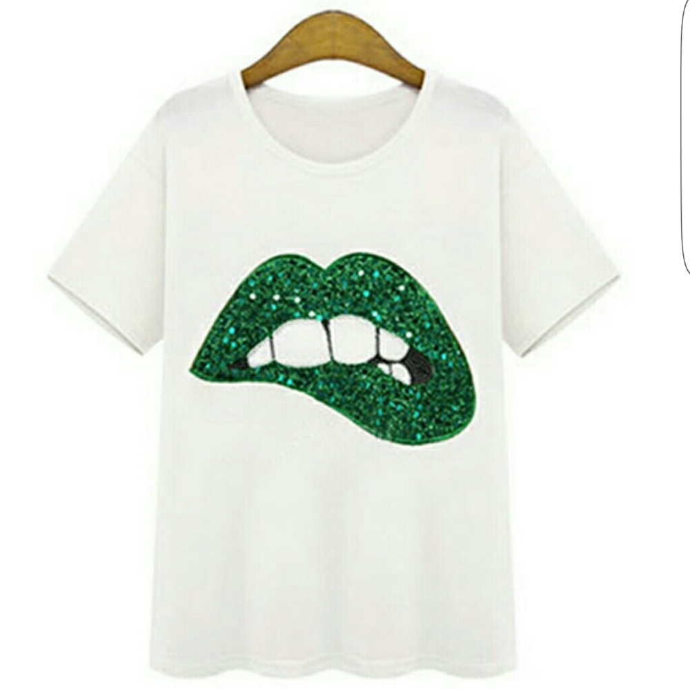 Paz Sequin Lips Tee- lipsense st Patrick day - Picture 2 of 3