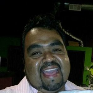 Meet your Posher, Claudia