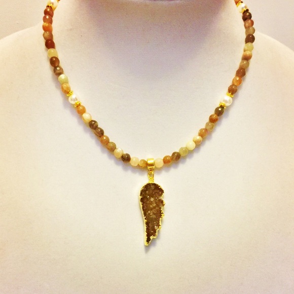 Meet your Posher, Melissa - Picture 1 of 1