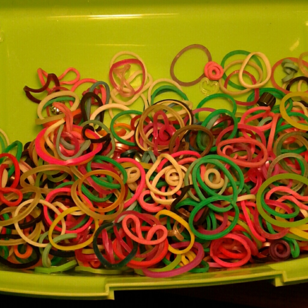 Rainbow looms