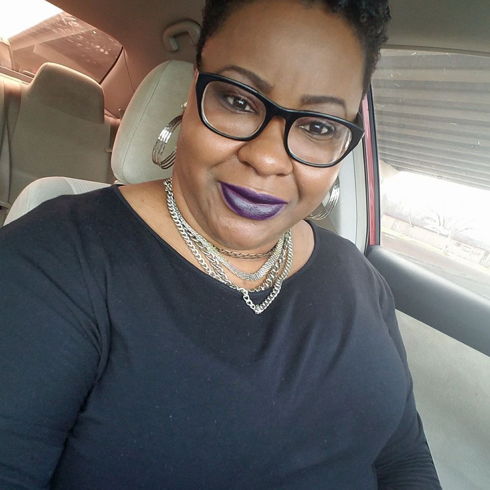 Meet your Posher, Anita