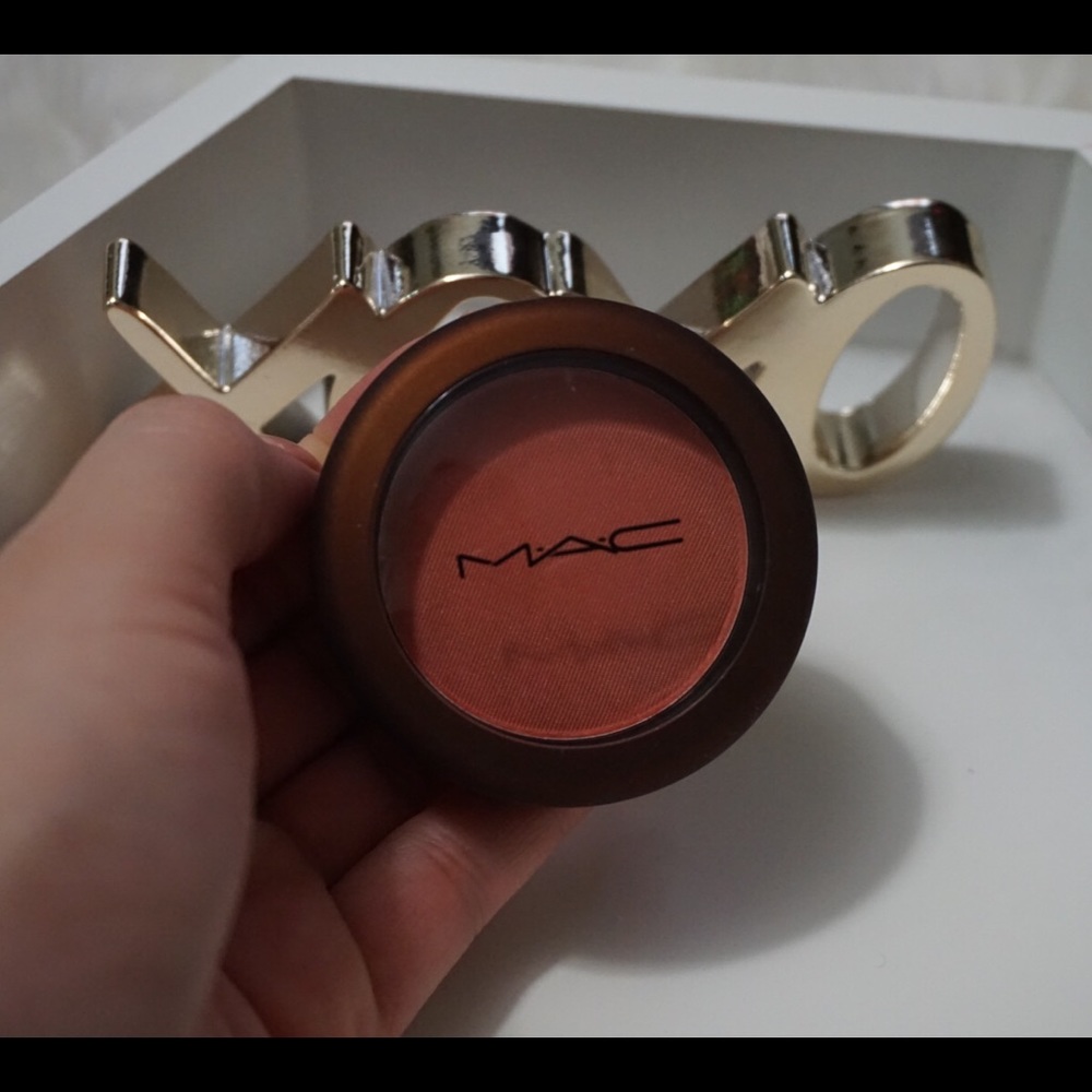 MAC •Limited Edition•