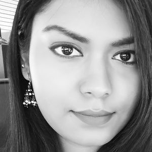 Meet your Posher, Moon