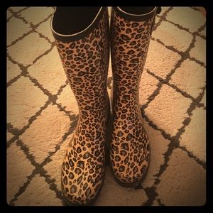 Leopard print knee high rain boots!