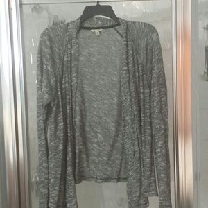 Sanoma sweater medium