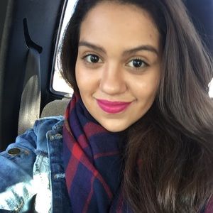 Meet your Posher, Erika