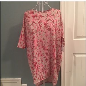 *Unique* NWT  Lularoe Irma tunic top pink Grey XS