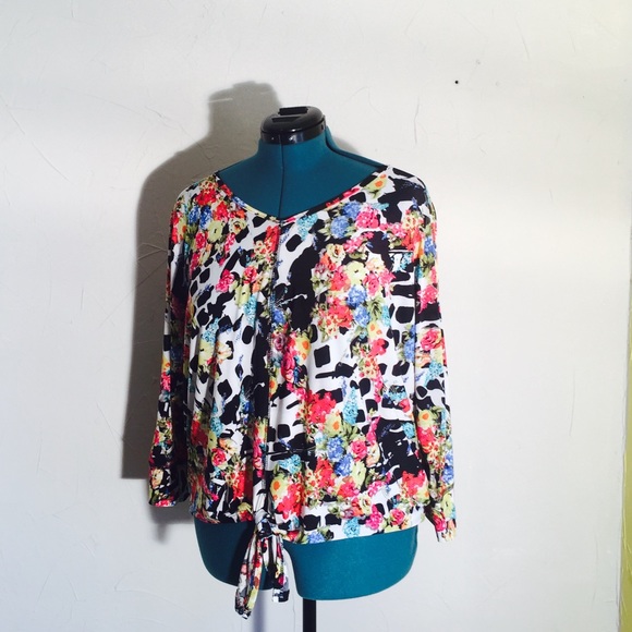 Floral top xl - Picture 6 of 8