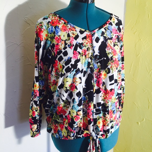 Floral top xl - Picture 8 of 8