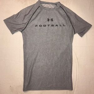 Gray under armour heat gear tshirt