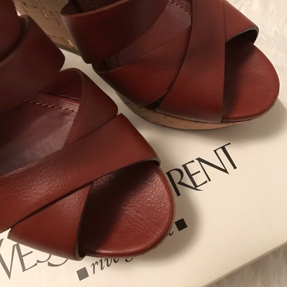 SOLD! YSL 🌹 DEAUVILLE WEDGE TURILLION LEATHER - Picture 8 of 8