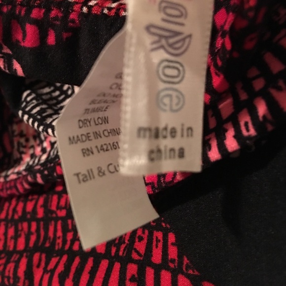 Lularoe TC heart leggings - Picture 2 of 2