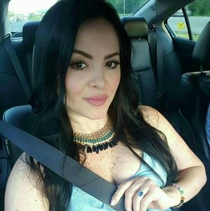 Meet your Posher, Angie